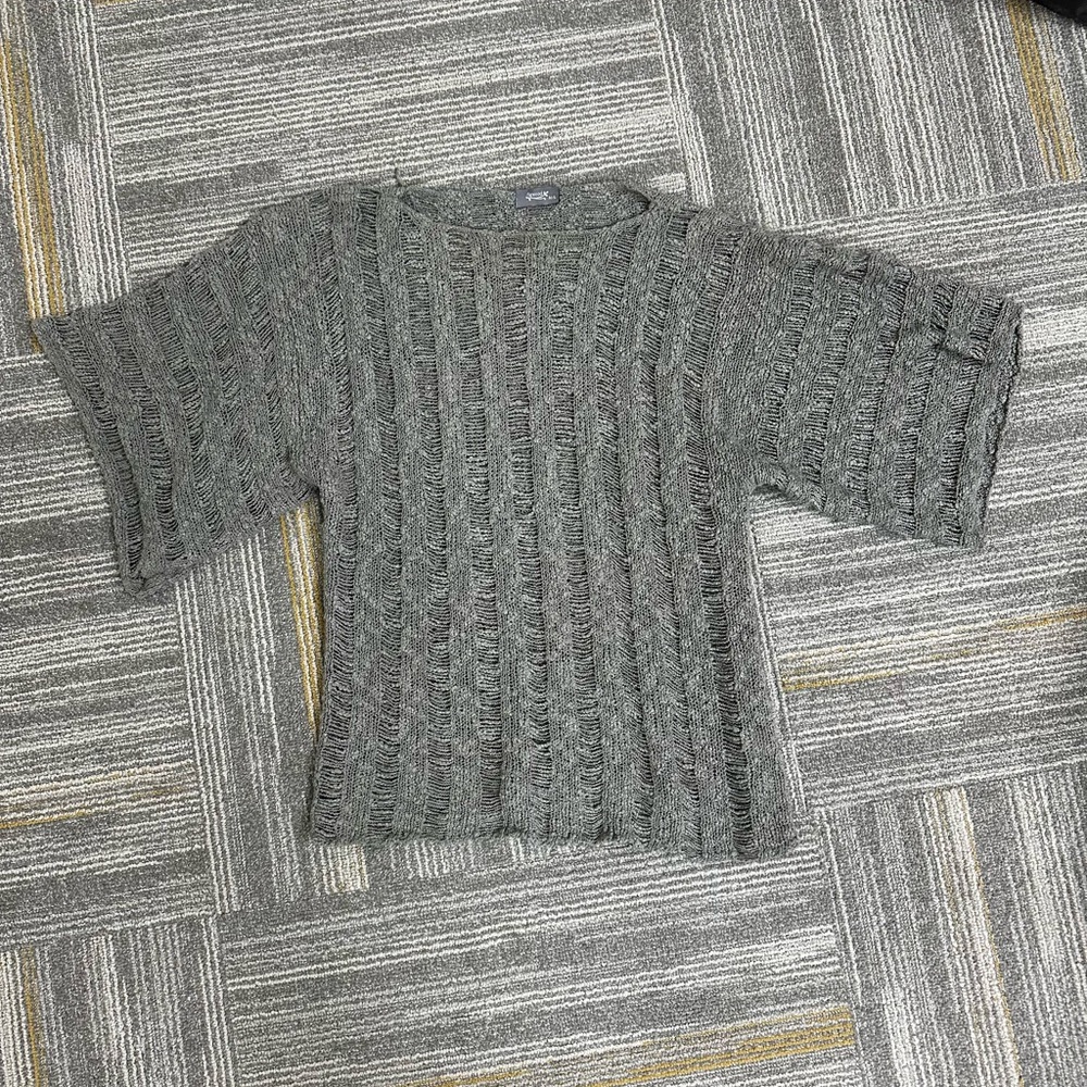 Gray loose Knit Sweater